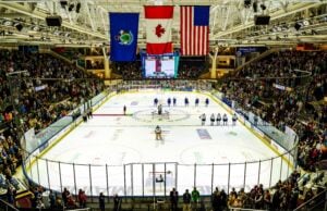 Eishockey - Credit Maine Office of Tourism